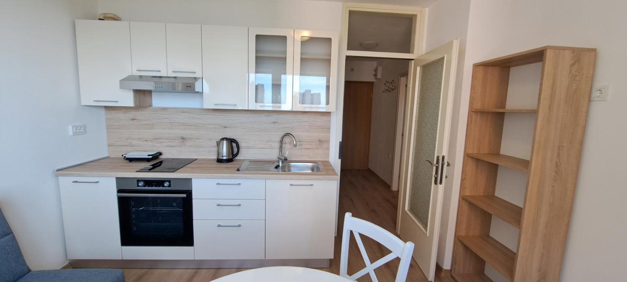 Sea And Mountain Apartment Рийека Екстериор снимка